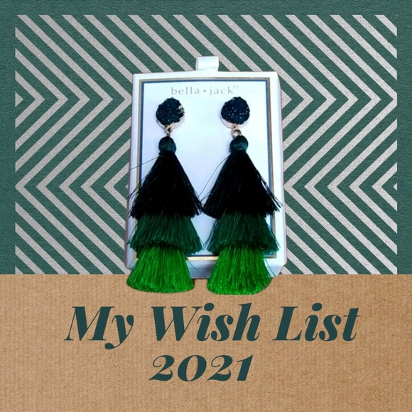 Green Tassel Earrings NEW - Picture 4 of 5